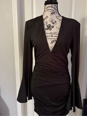 NWT Peace + Love Women’s Black Ruched V-Neck Dress